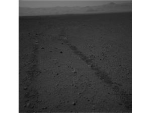 Curiosity совершает самую длинную марсианскую поездку Curiosity совершает самую длинную марсианскую поездку