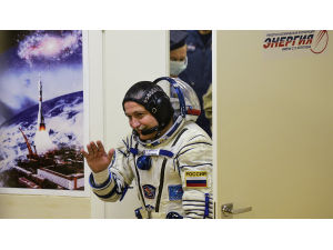 Космонавты выйдут в открытый космос на 6 часов