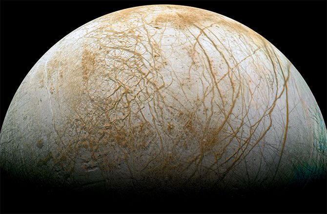 NASA объявило о начале отбора предложений приборов для миссии на Европу