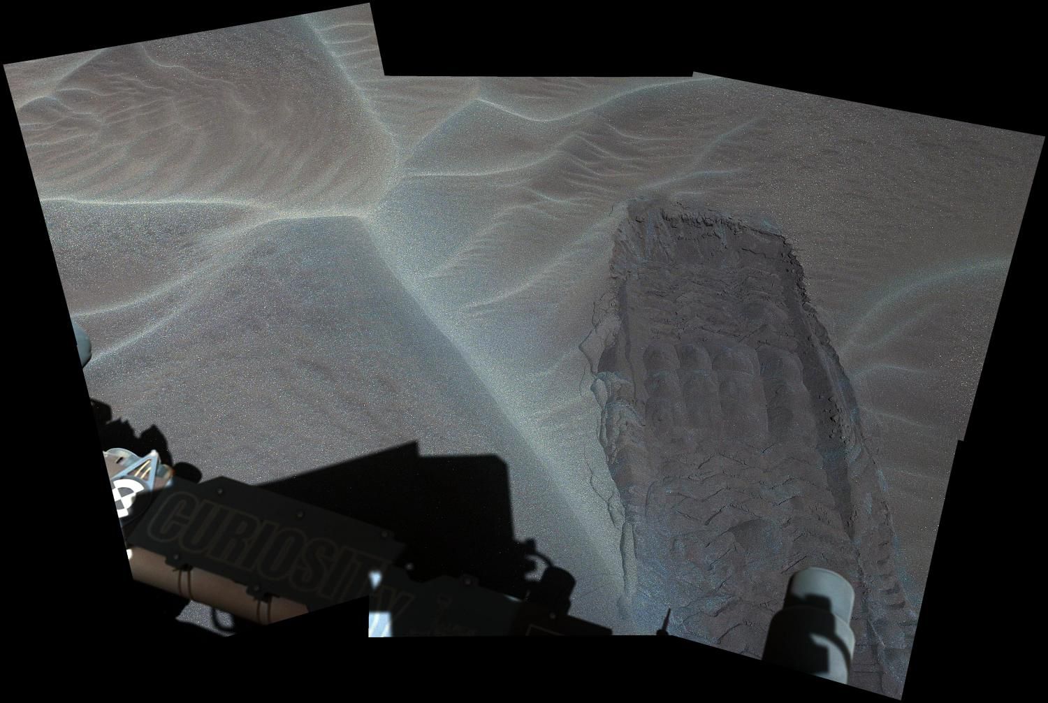Марсианский ровер Curiosity достигает песчаных дюн