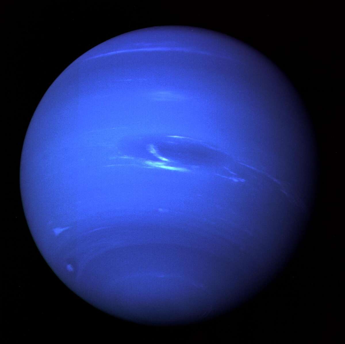 https://www.astronews.ru/news/2021/20210621053637.jpg