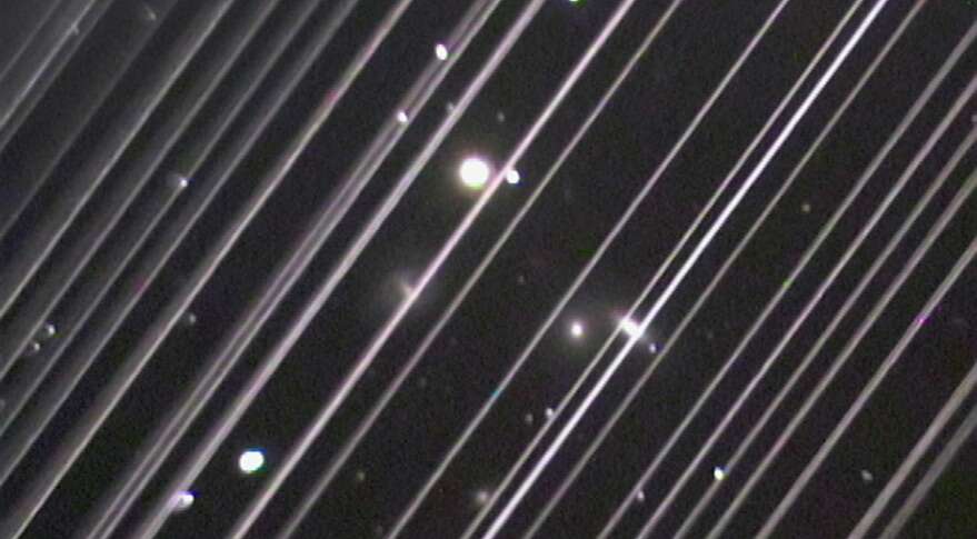 Астрономы вновь выражают беспокойство по поводу яркости спутников Starlink