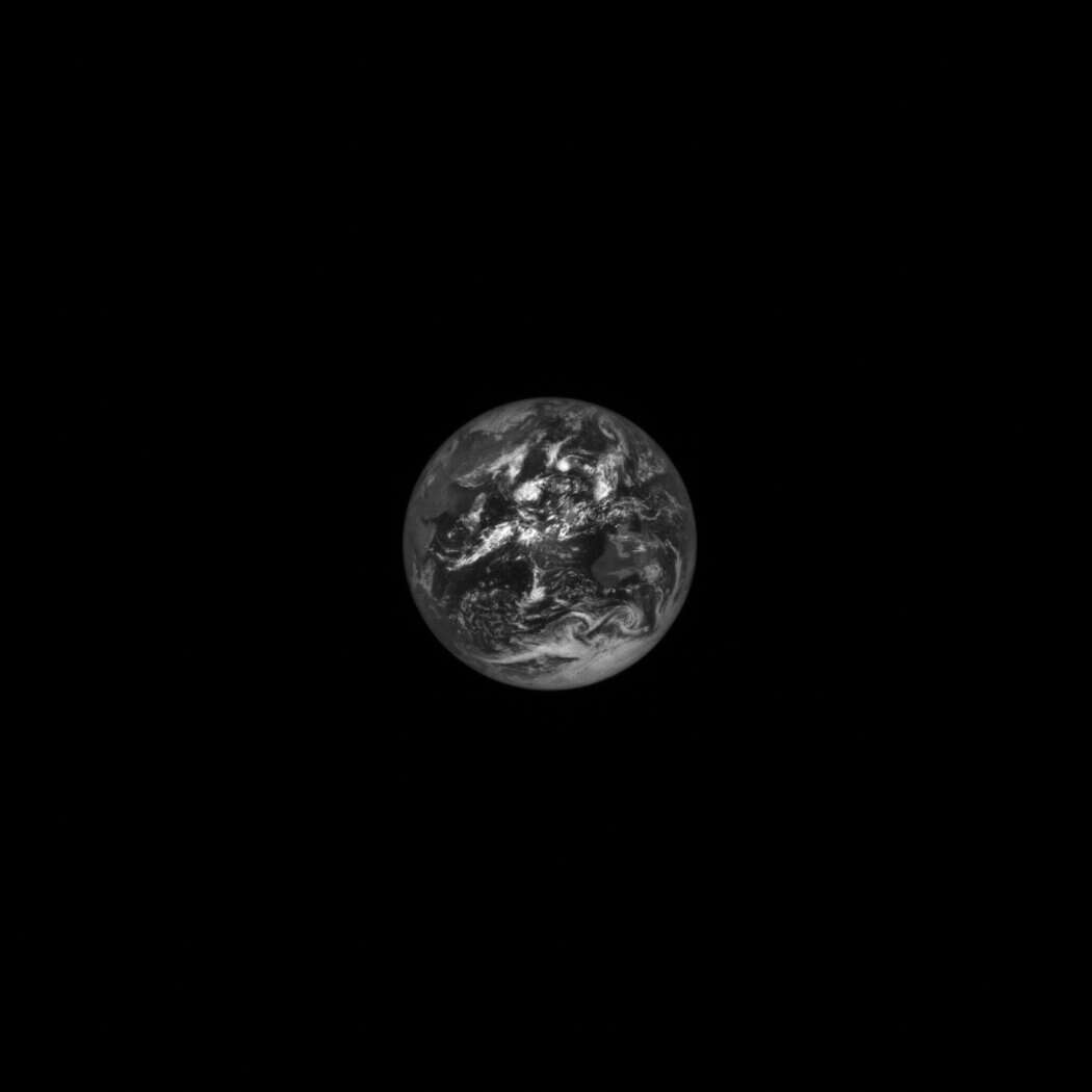 Космический аппарат «Люси» сделал снимки Земли и Луны