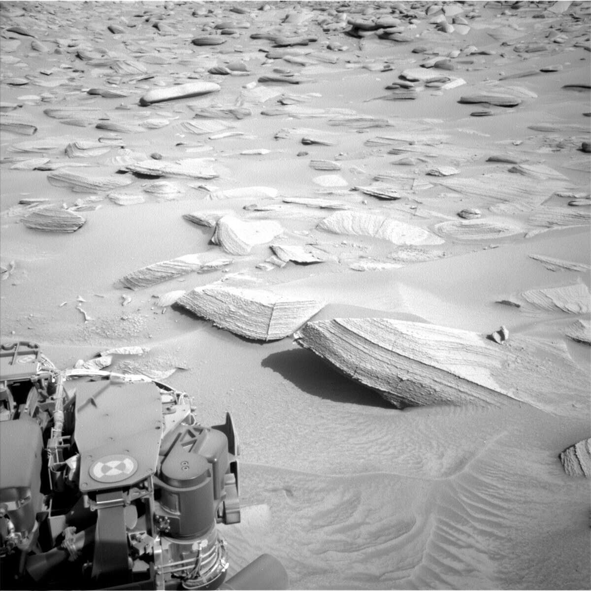 Марс, Curiosity, 3783-3784 сол: День, идеальный для фотографирования