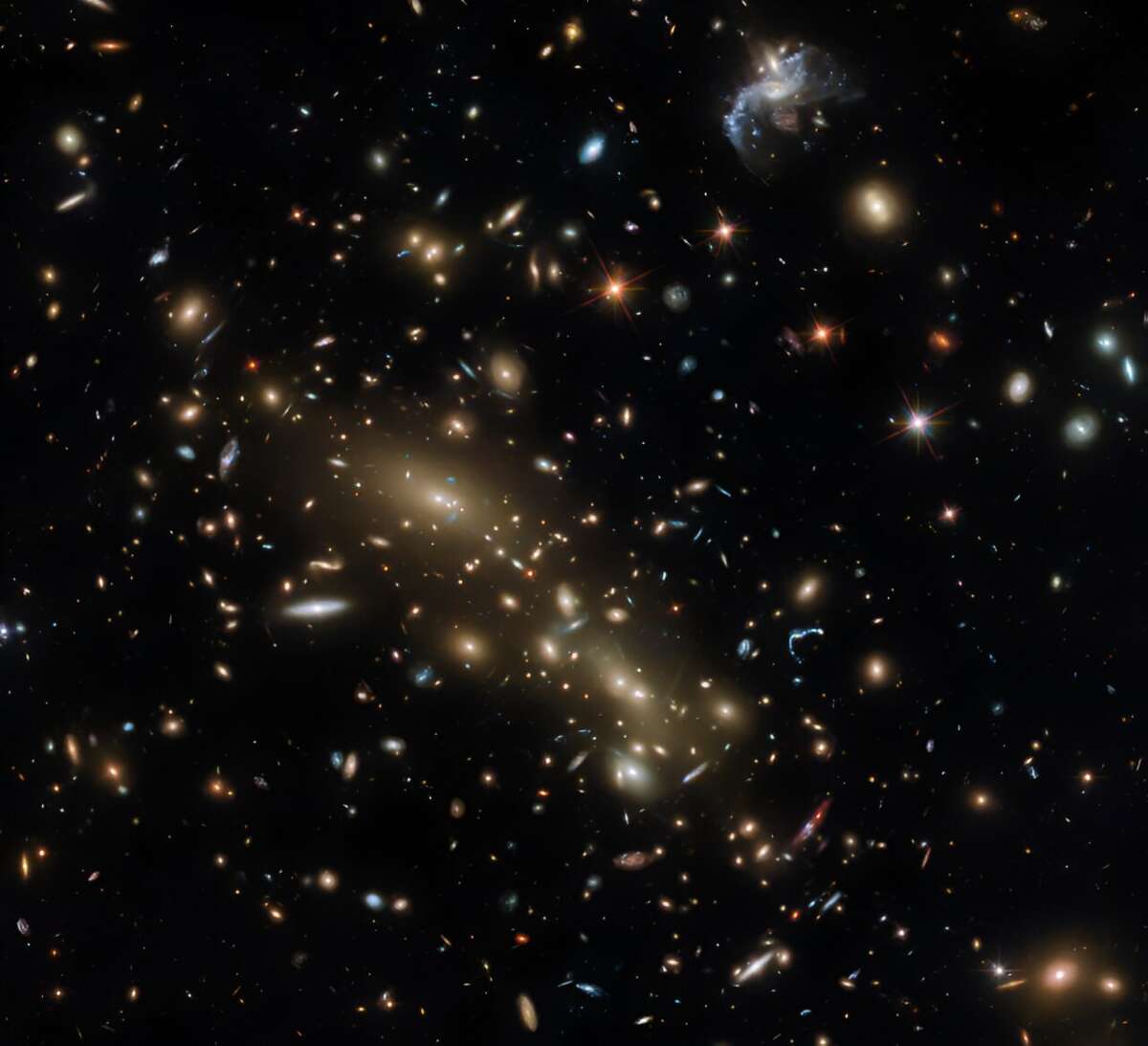 «Наблюдения «Хаббла» раскрывают двойное скопление галактик»