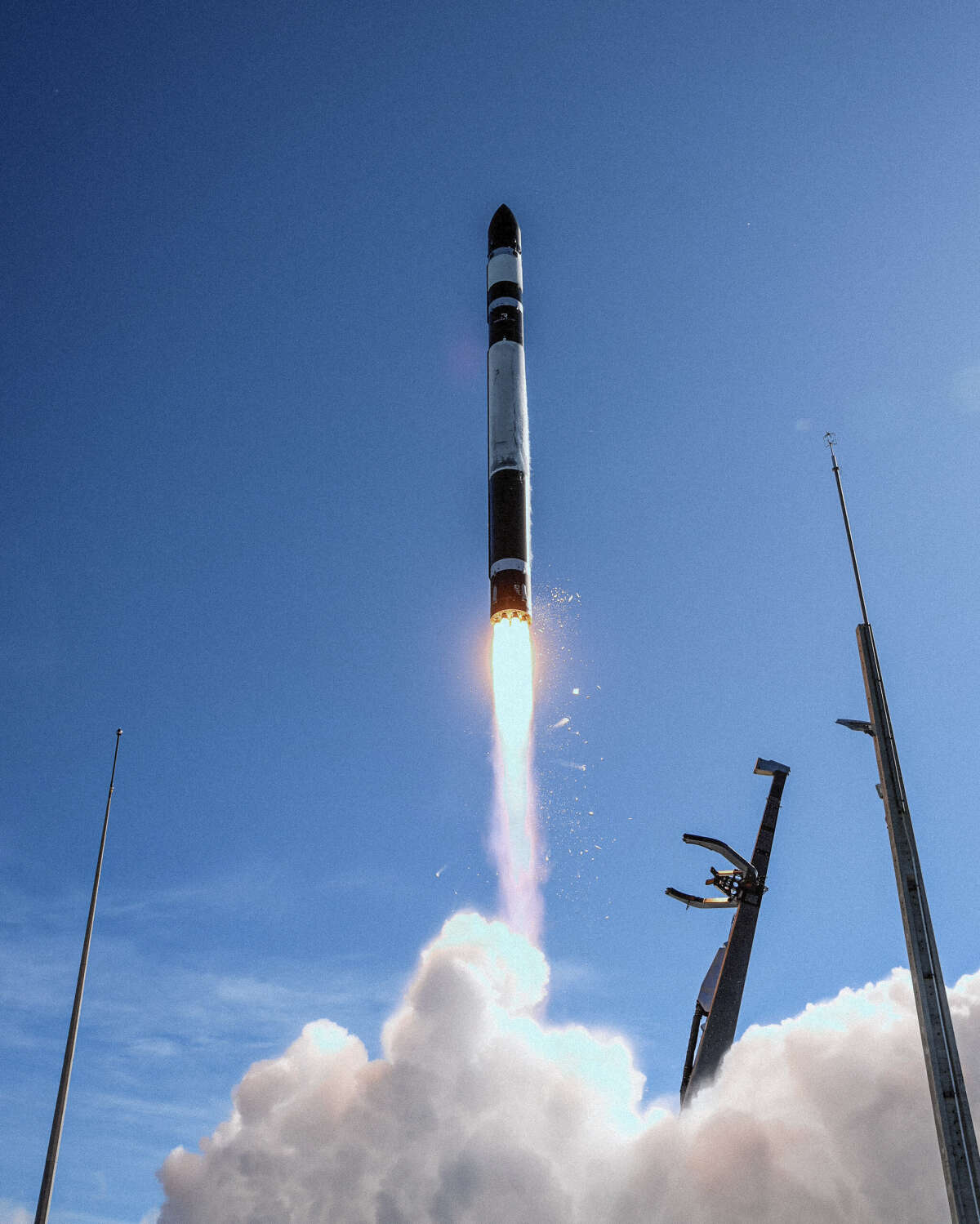 Rocket Lab успешно запустила японский спутник TSUKUYOMI-I