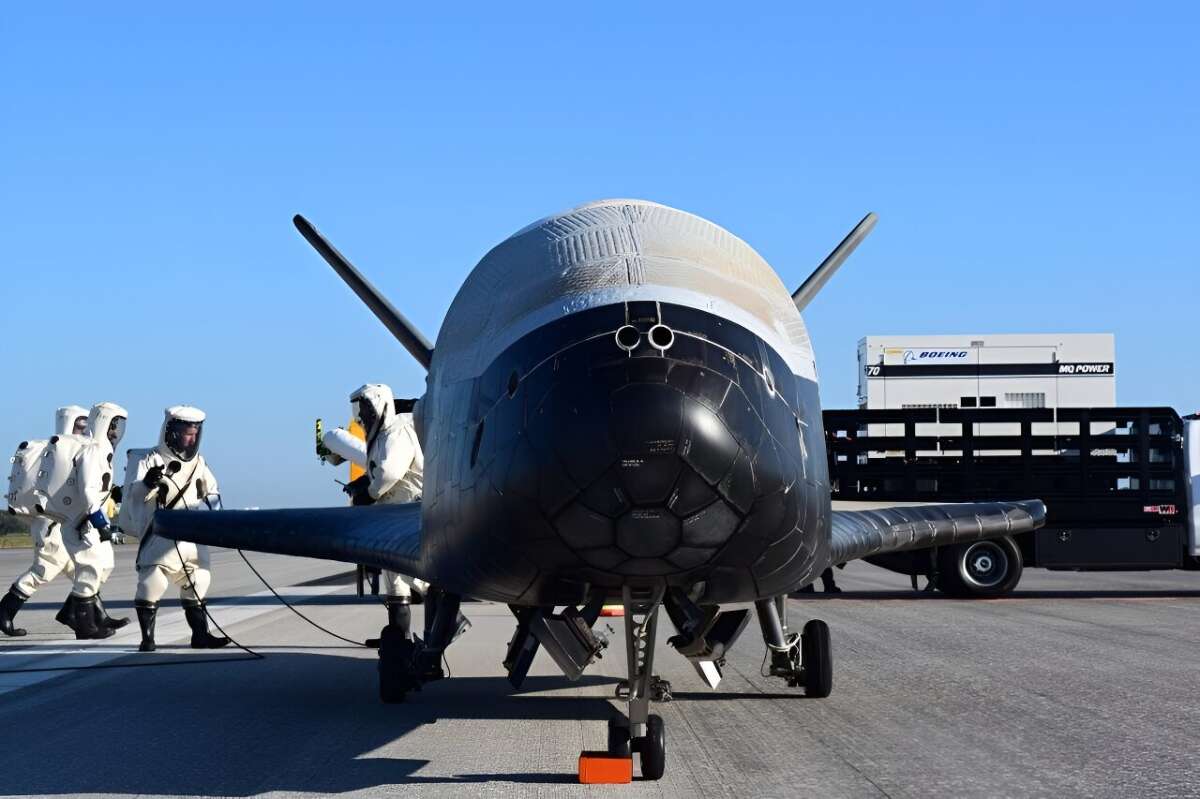 SpaceX доставила секретный американский военный корабль на орбиту с помощью Falcon Heavy